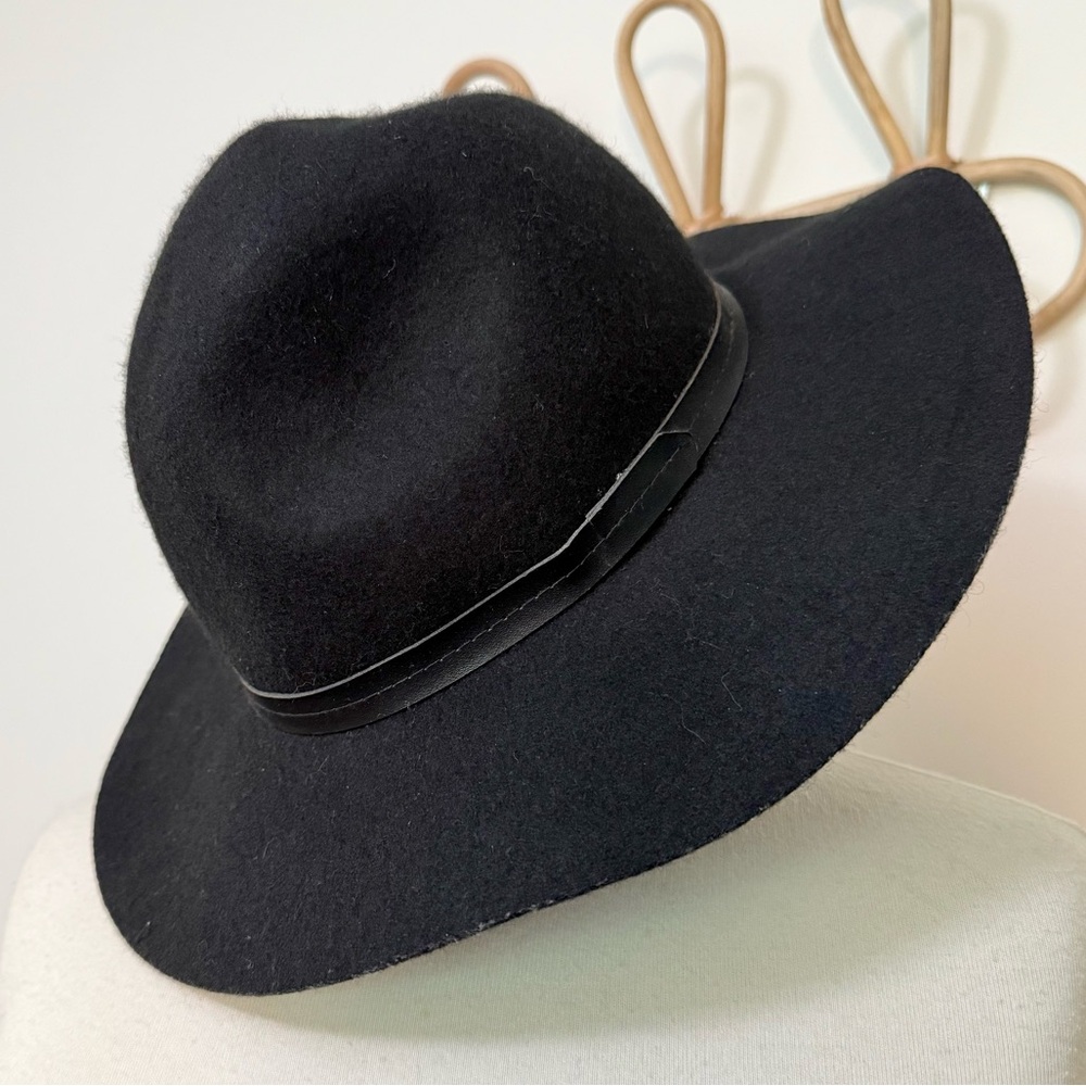 Ecote Black Felted Wool Wide Brim Hat - Picture 3 of 10